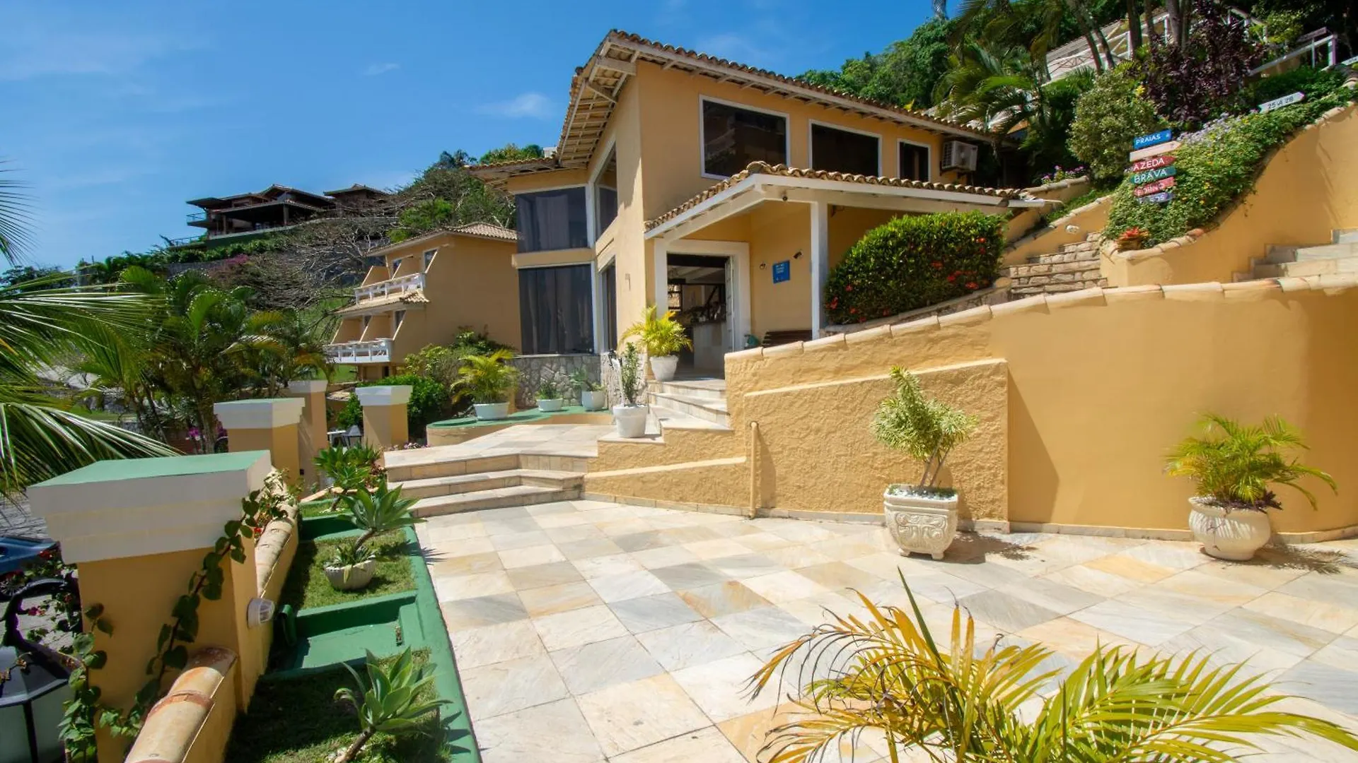 Pousada e Spa Villa Mercedes Búzios Mini-hôtel